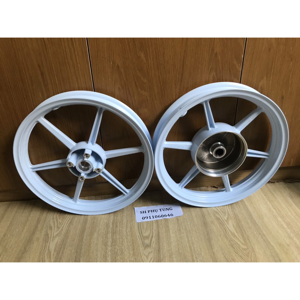 MÂM 6 CÂY VARIO VÀ AIRBLADE MỚI