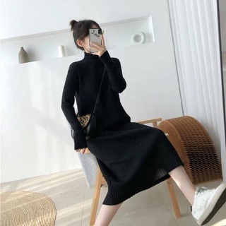Váy len dáng suông dài