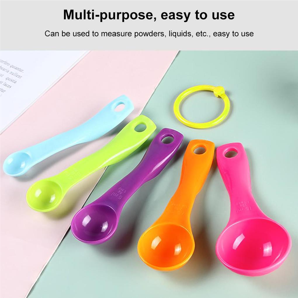 Bộ 5 Muỗng Đo Lường Bằng Nhựa Nhiều Màu Sắc Dùng Trong Nhà Bếp ff86