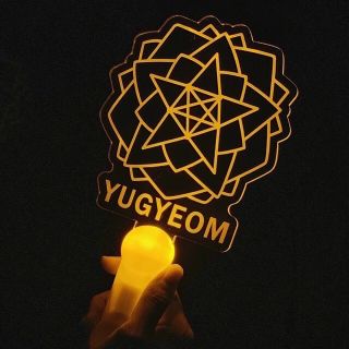đèn LED phát sáng cầm tay cổ vũ