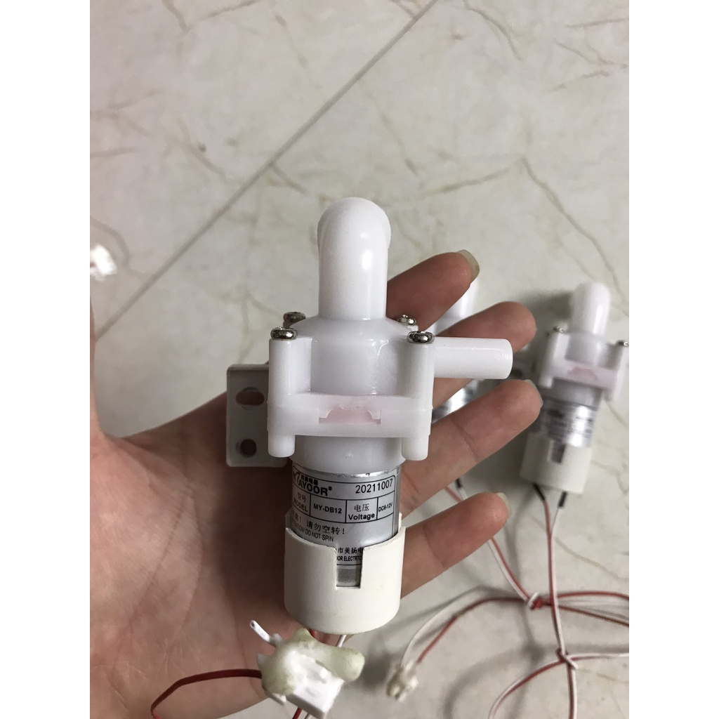 Bơm phích điện 8 - 12V của ấm Panasonic