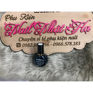 Sơn in móng nail màu trắng đen