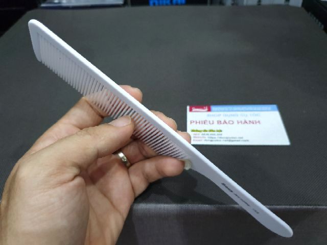 Lược Cắt Tóc Nam, Lược Cắt Tóc Bản Lớn Răng Nhọn Chải Rất Xung Tóc.