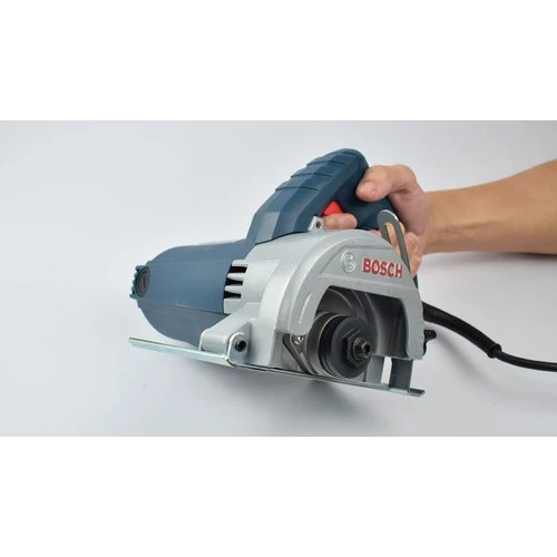 Máy cắt gạch Bosch GDC 140