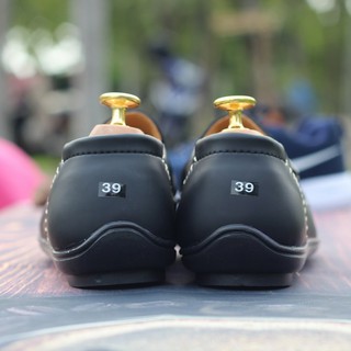 Giày Lười Chỉ Trắng STG