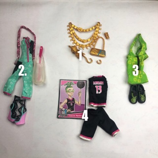 QA M - set phụ kiện cho búp bê monster high