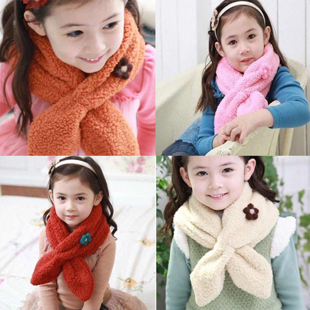 Khăn Choàng Lông Nhung Đính Hoa Thời Trang Cho Bé