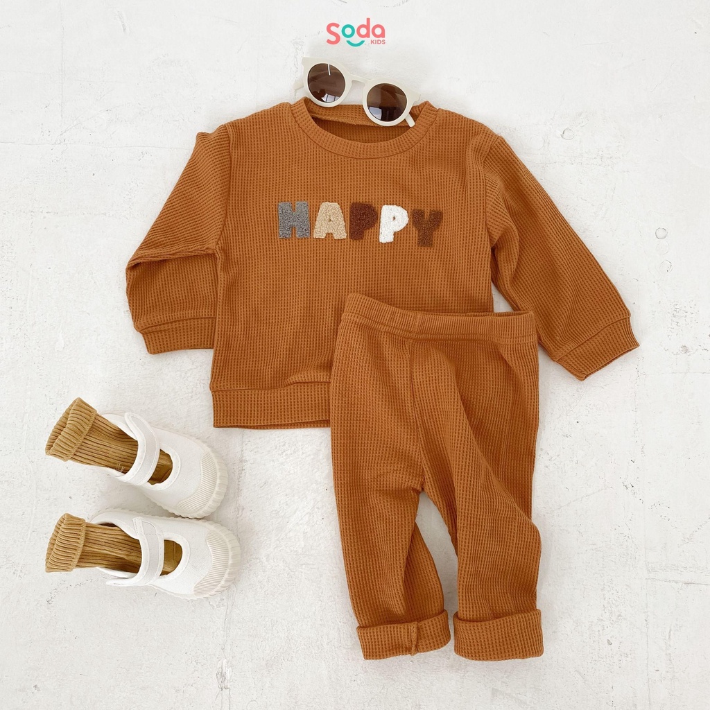 Bộ quần áo dài tay cho bé chất liệu waffle thun tổ ong, thêu nổi chữ HAPPY và HOORAY phong cách Hàn Quốc