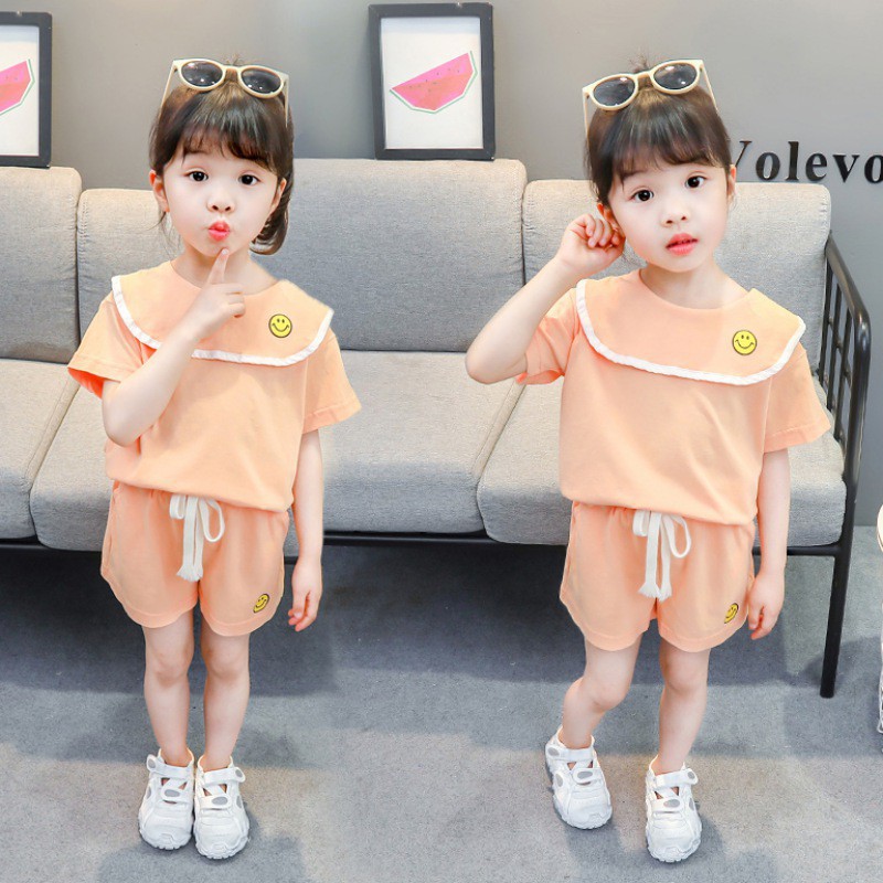 Bộ Đồ 2 Món Gồm Áo tay ngắn Ngắn Tay Hình Mặt Cười + Quần Short Đáng Yêu Cho Bé Gái