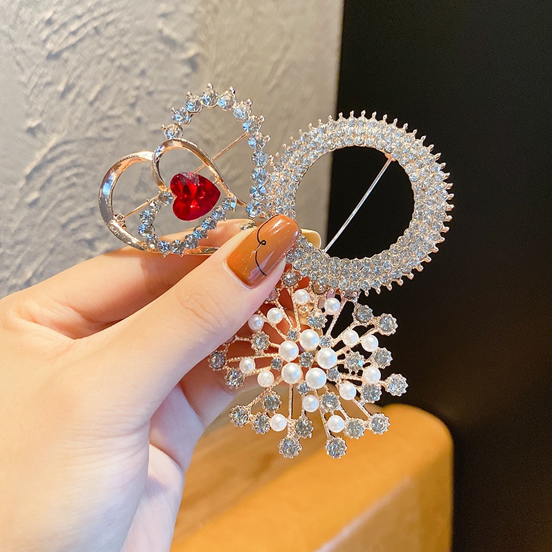 Ghim cài áo hình hoa đính ngọc trai thời trang Hàn Quốc cao cấp