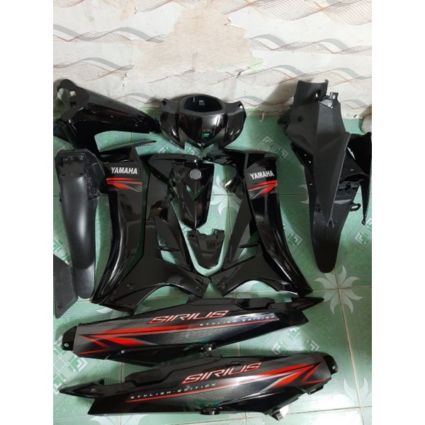 Dàn áo xe sirius full màu đen tem đỏ