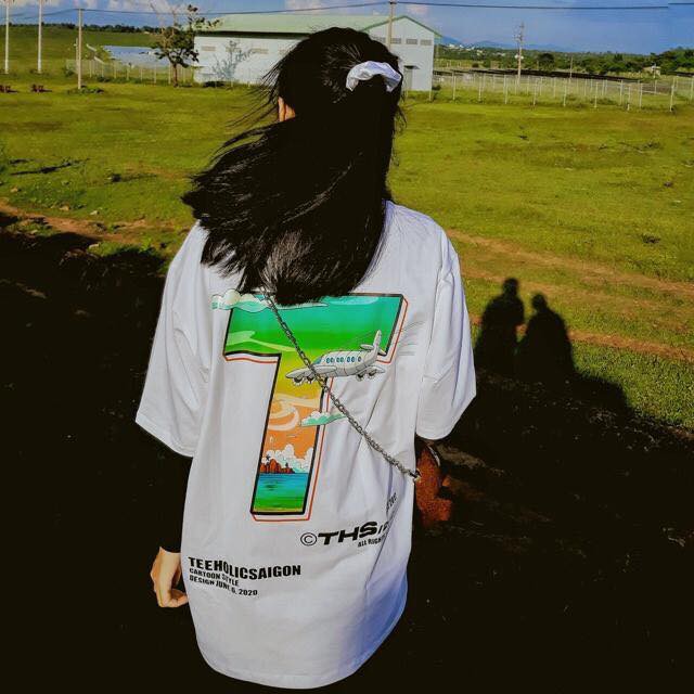 Áo thun unisex loang màu freesize giao ngẫu nhiên.