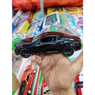Xe mô hình tĩnh 1/24 welly bentley sale còn 300k