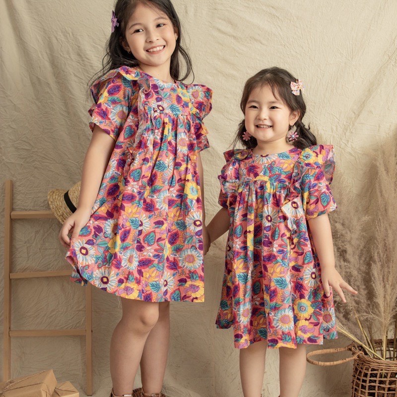 Váy sát nách xô hoa cúc trắng O.P Kids