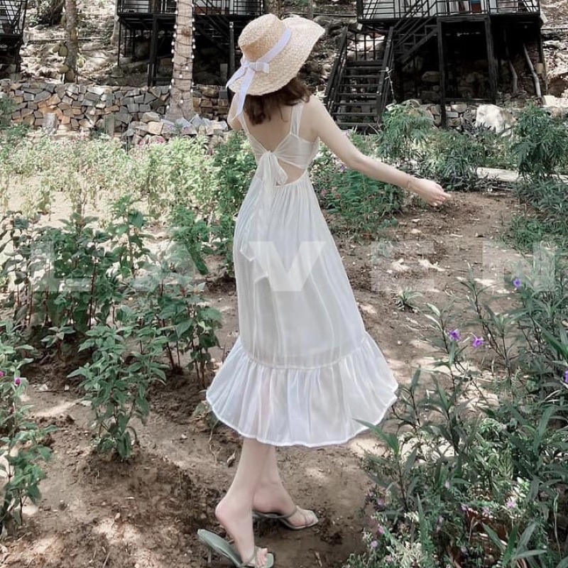 Váy 2 dây maxi có nơ hở lưng Đầm chiết eo 2s bản to có đuôi cá dáng xoè màu trắng