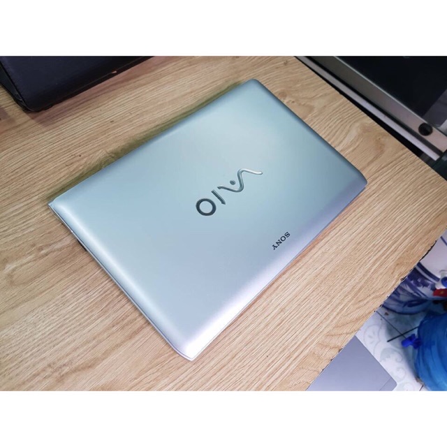 Laptop mini Sony Vaio VPCY siêu nhẹ cũ - TGS29