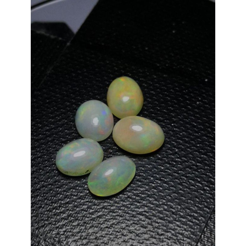 Bộ 5 Viên Đá Opal Tự Nhiên Màu Trắng