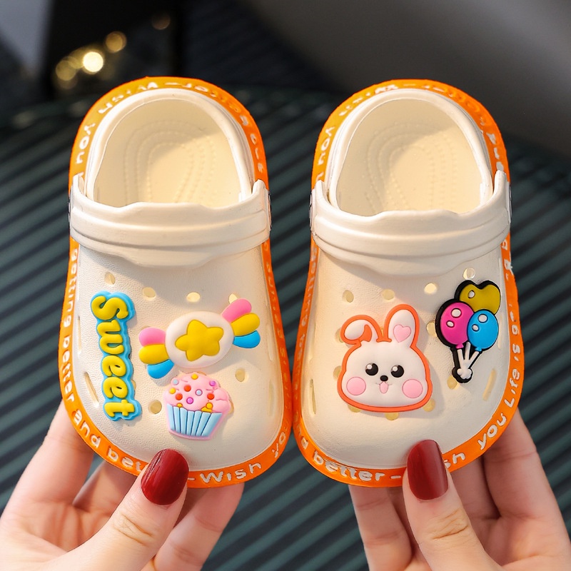 Dép Sandal Đục Lỗ Chống Trượt Dễ Thương Thời Trang Mùa Hè Cho Bé Trai / Gái