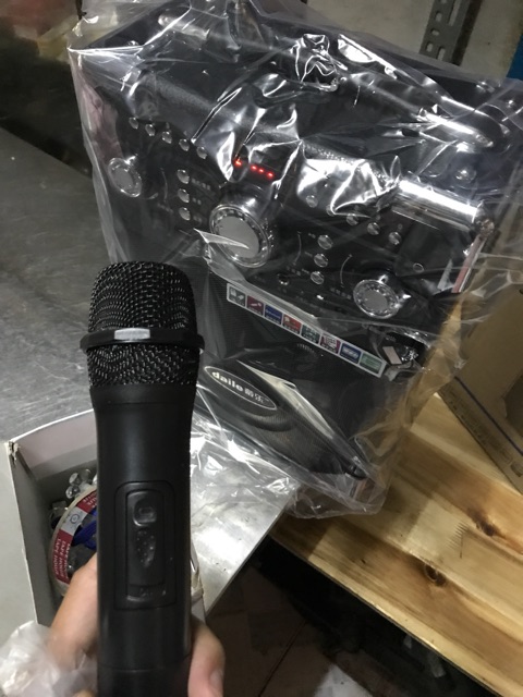 LOA KÉO DAILE S8- BLUETOOTH tặng mic ko dây