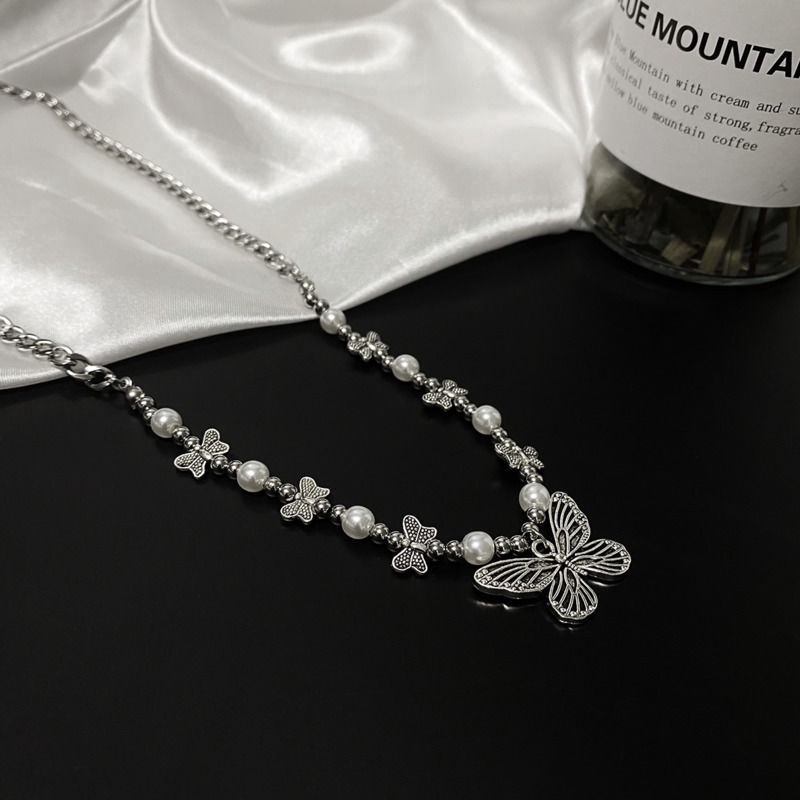 Dây Chuyền Mặt Bướm Đính Ngọc Trai Phong Cách Hip Hop