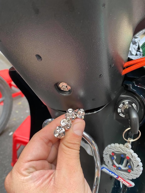 Ốc salaya size 4li ren nhuyễn inox 304