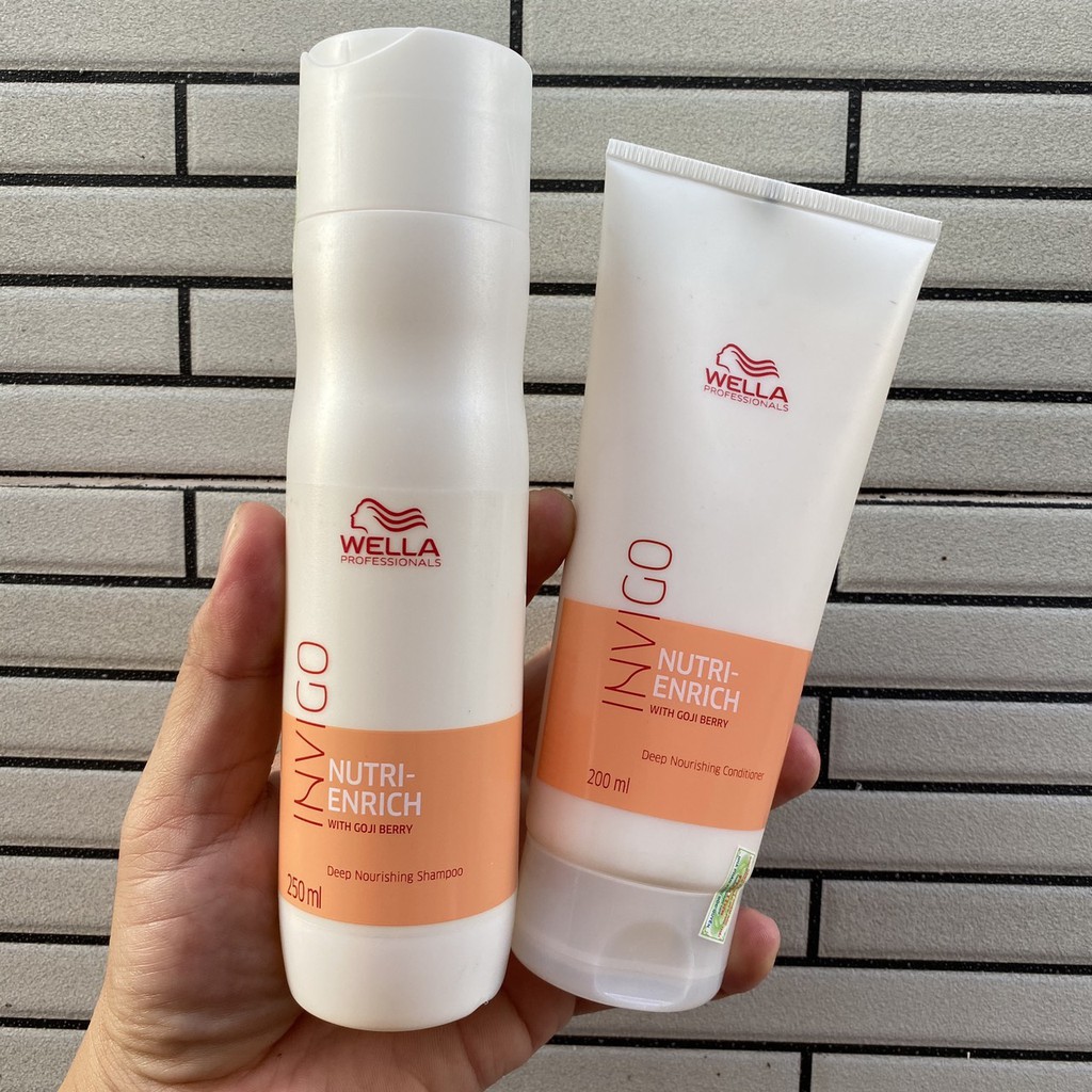 Dầu xả tăng cường dưỡng chất Wella INVIGO Nutri Enrich Deep Nourishing Conditioner 200ml