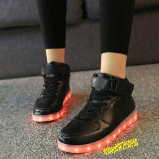 Giày Phát Sáng Đen Cao Cổ -Có Đèn Led 7 Màu  8 Chế Độ Sáng