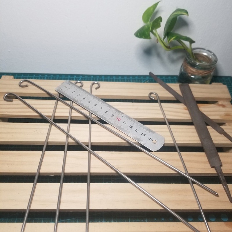 Que xiên thịt nướng inox, que xiên hải sản, xúc xích, dài 30cm làm bằng inox 304 an toàn cho sức khỏe.