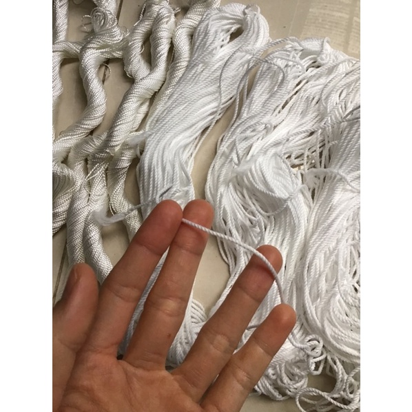 Dây dù trắng thả diều - dây dù xà tích đa năng cuộn 30 mét