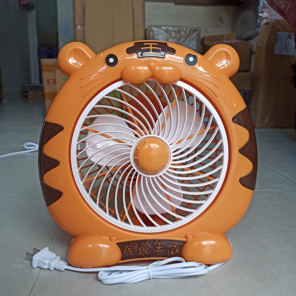 Quạt điện mini hình thú lớn 3 cánh để bàn dễ thương (GIAO MẪU NGẪU NHIÊN)