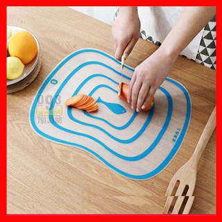 Thớt nhựa dẻo thái hoa quả 30x23 cm