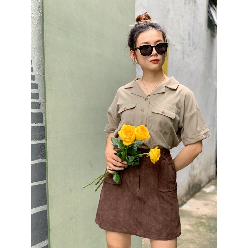 Áo sơmi cổ vest dáng ngắn màu rêu [Si tuyển]