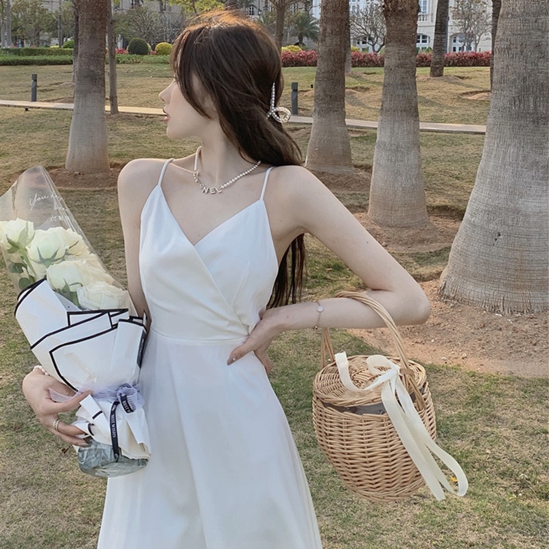 Đầm hai dây dáng dài thắt nơ phong cách quyến rũ dành cho nữ, Đầm trắng đi biển dáng ôm màu trắng - VD05