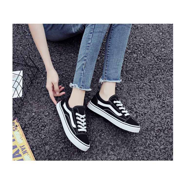 GIÀY THỂ THAO OLD SKOOL ĐEN VÀ ĐỎ