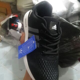 {Free Ship từ đơn hàng 99k} Giày Thể Thao Size Nam Nữ 36-43