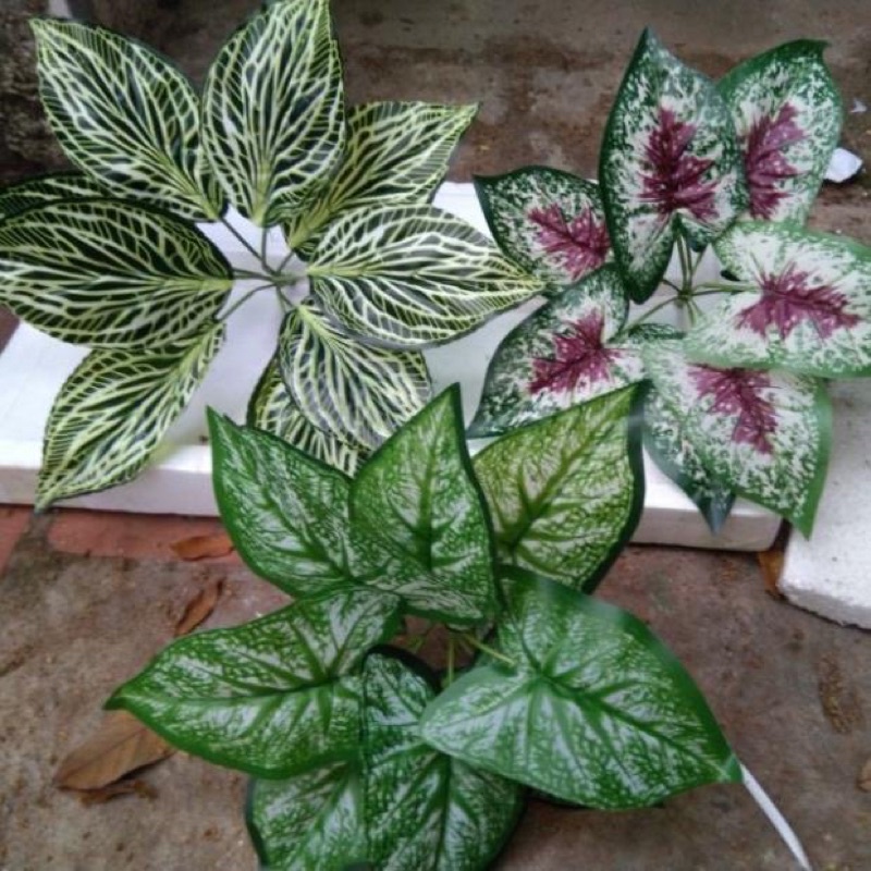 Cây giả lá giả trang trí cụm 9 lá to nhiều màu trang trí nhà cửa