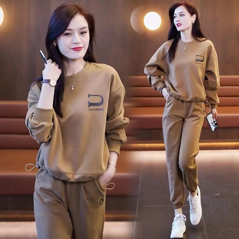 M-5xl Size Lớn 1 Bộ Phong Cách Quần Áo Nữ Nguồn Bán Trực Tiếp Mùa Xuân Thu Đông Giải Trí Thể Thao Hoodless Cổ Tròn Phù Hợp Với Nữ Béo MM Thời Trang Phiên Bản Hàn Quốc Rời Cổ Tròn Phong Cách Phương Tây Áo Hai Mảnh