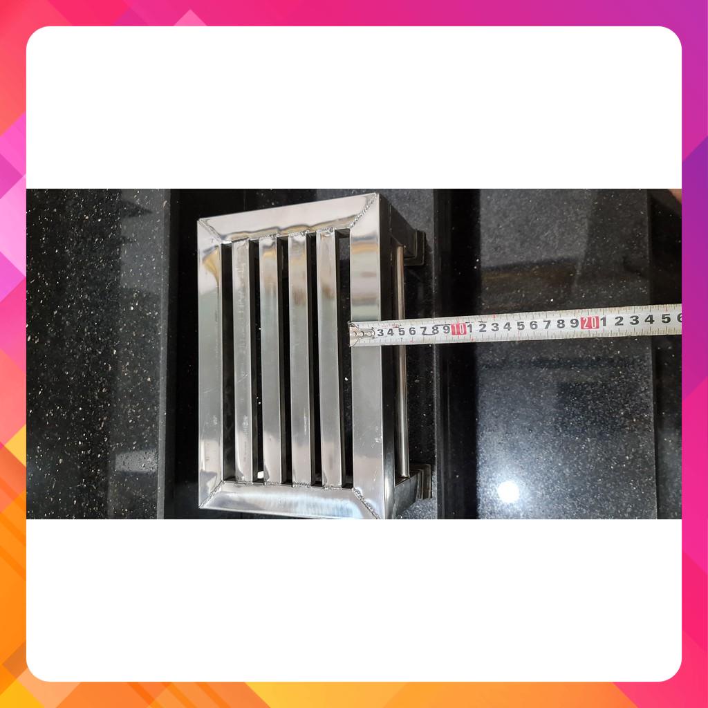 ghế inox ngồi sàn nước vuông