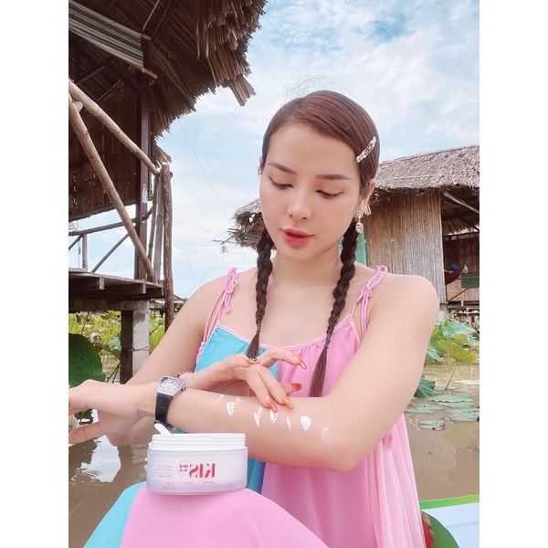 Kem body dưỡng trắng da KIS22