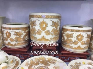 Bát hương men vàng
