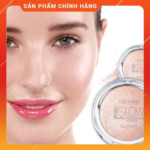 Highlighter Catrice Bắt Sáng khuôn mặt