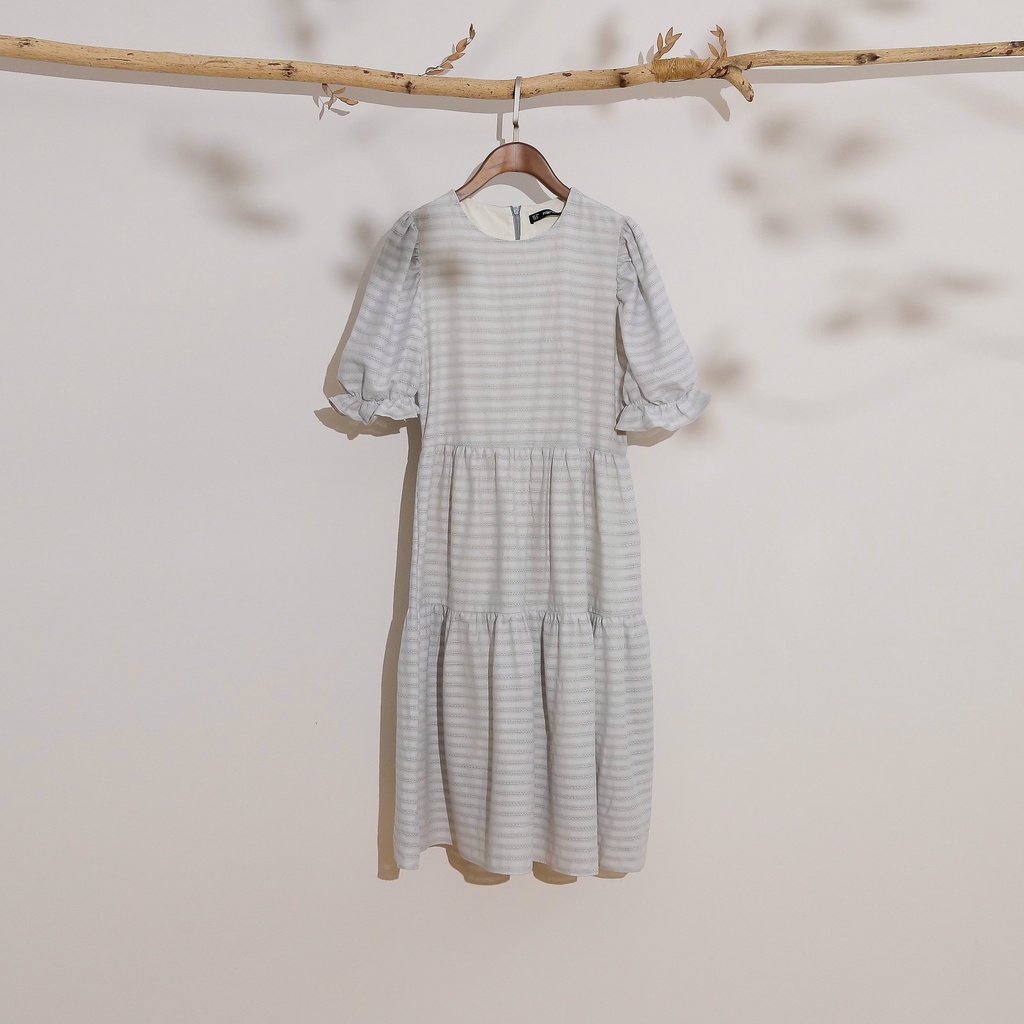 Váy đầm maxi nữ MOMOCO tay cộc cổ tròn chất liệu thô mềm cao cấp M2974