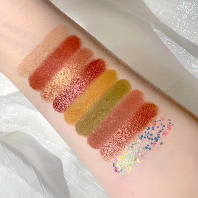 Bảng mắt Muge Leen 18 ô hoa mặt trời DAISY | BigBuy360 - bigbuy360.vn