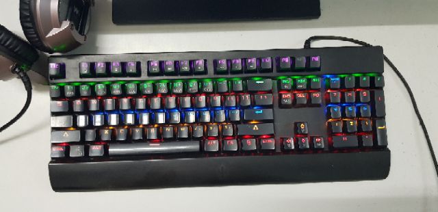 Bàn phím cơ Warship KM102- Mất led một vài phím