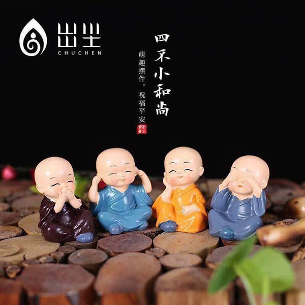 Tượng chú tiểu tứ Không,chú tiểu gõ mõ,để xe ô tô, trang trí nhà cửa giữ tâm thanh tịnh trước cuộc sống hiện đại xô bồ