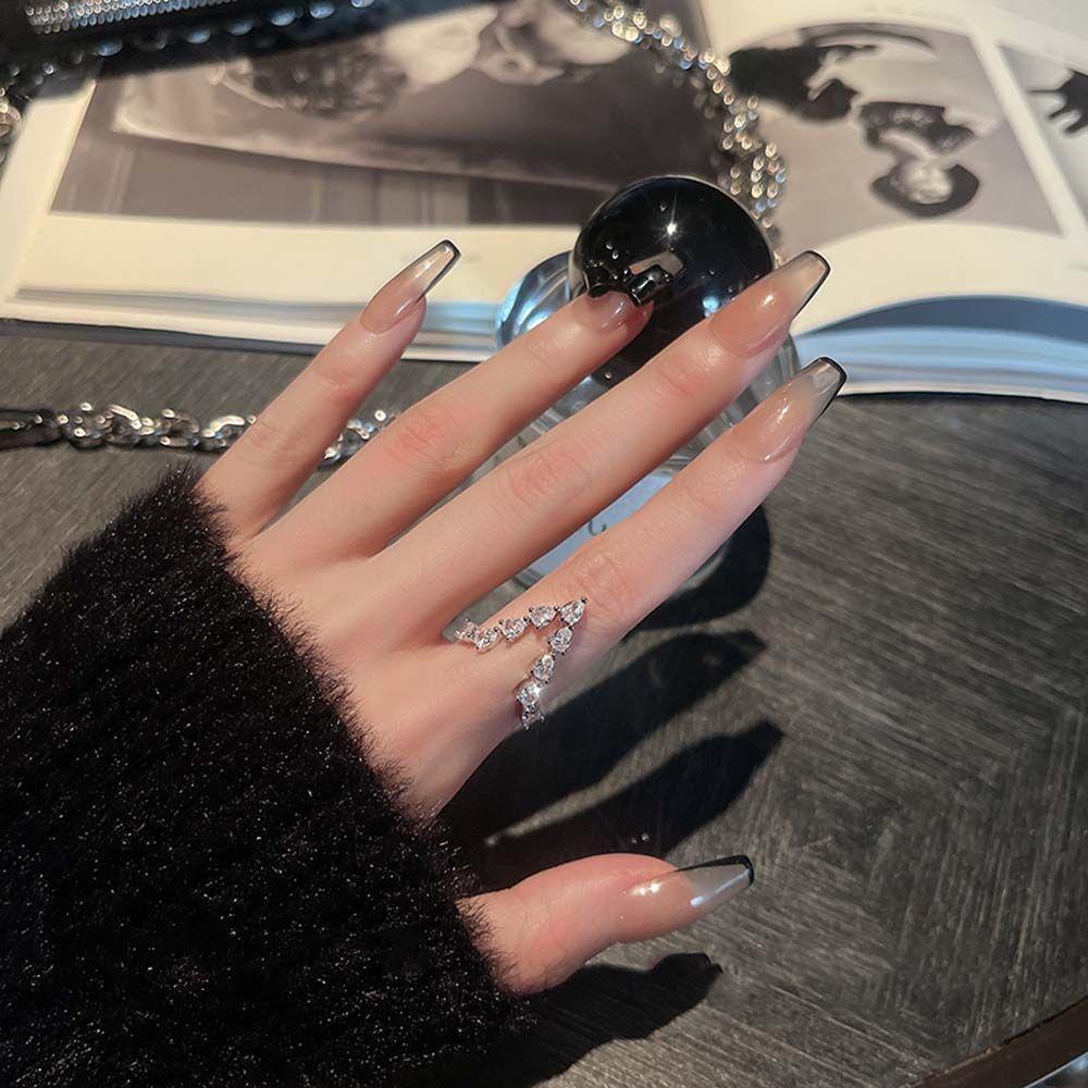 Nhẫn Cổ Điển Hình Chữ V Thời Trang|Nhẫn Đeo Tay Kiểu Hàn Quốc Thiết Kế Xinh Xắn Cho Nữ