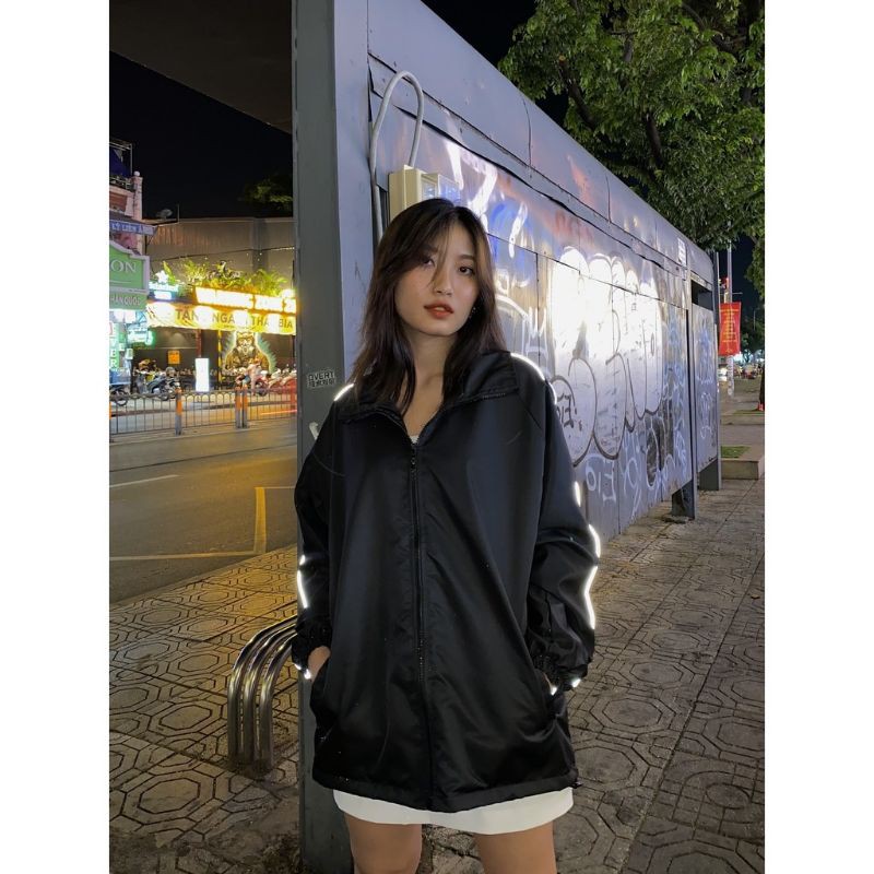 Áo Khoác dù Viền Tay 2 Sọc Phản Quang form unisex