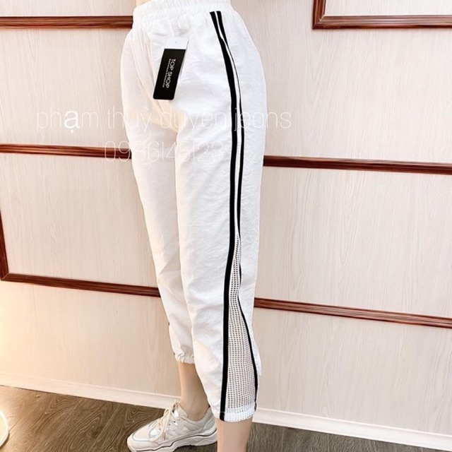 Quần bom lưới