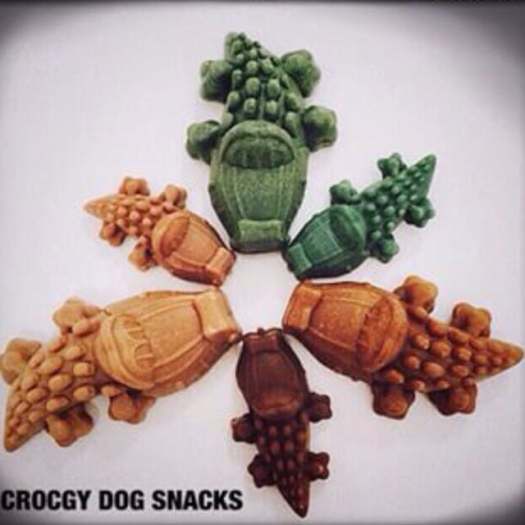 Snack gặm sạch răng hình cá sấu Crocgy 18g / 63g