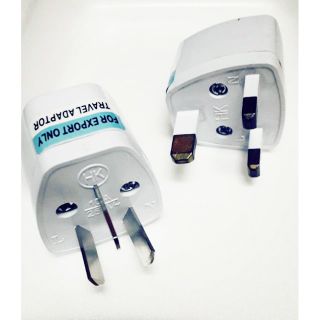 Phích cắm 3 chân ra 3 lổ...